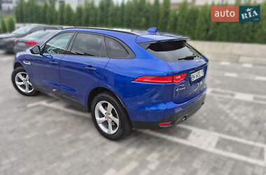 Позашляховик / Кросовер Jaguar F-Pace 2017 в 