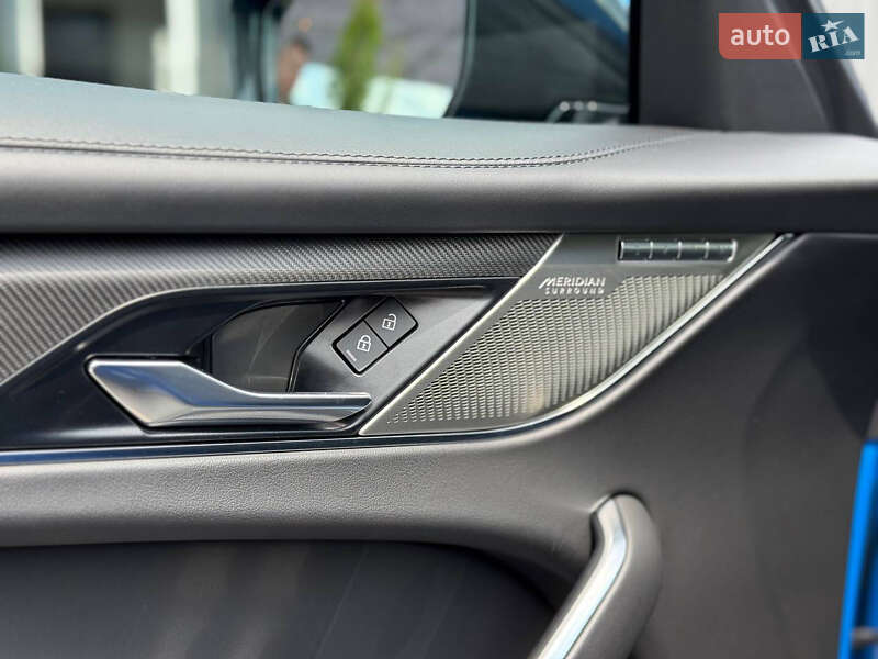 Позашляховик / Кросовер Jaguar F-Pace 2021 в Києві