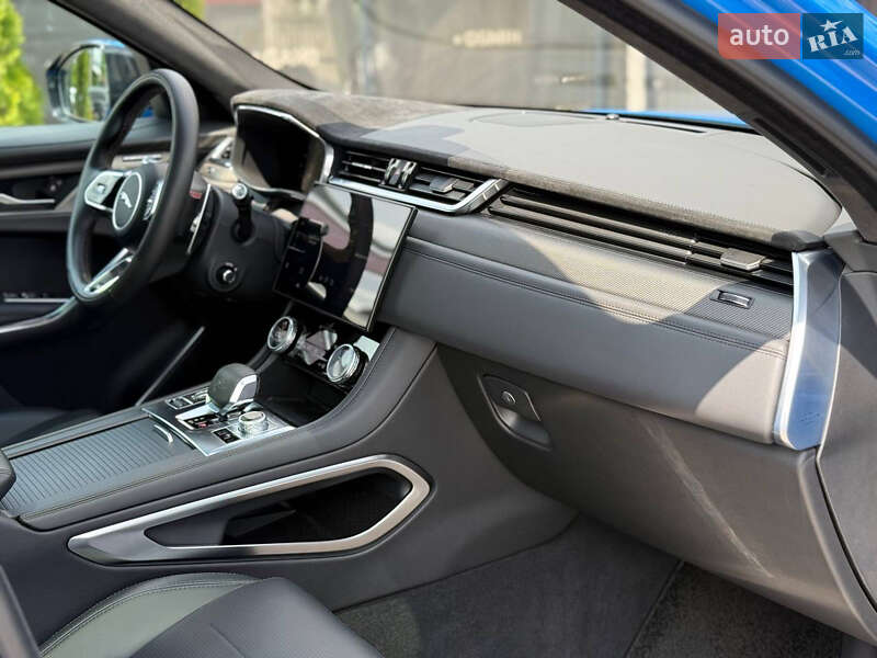 Позашляховик / Кросовер Jaguar F-Pace 2021 в Києві