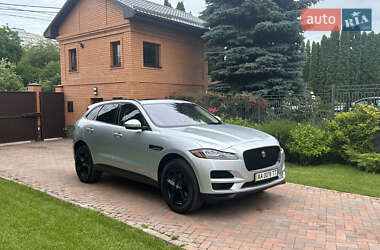 Внедорожник / Кроссовер Jaguar F-Pace 2017 в 