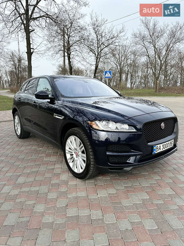 Jaguar F-Pace 2017