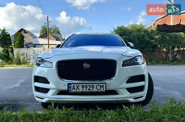 Внедорожник / Кроссовер Jaguar F-Pace 2016 в 