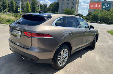 Позашляховик / Кросовер Jaguar F-Pace 2016 в 