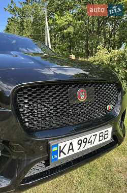 Внедорожник / Кроссовер Jaguar F-Pace 2019 в 