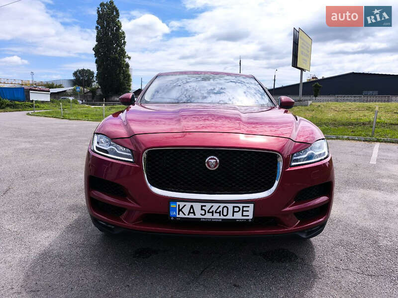 Внедорожник / Кроссовер Jaguar F-Pace 2016 в 