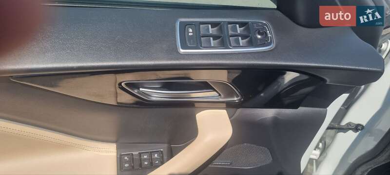 Внедорожник / Кроссовер Jaguar F-Pace 2016 в Виннице фото 9 Внедорожник / Кроссовер Jaguar F-Pace 2016 в Виннице