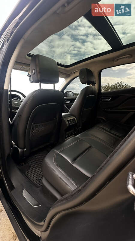 Внедорожник / Кроссовер Jaguar F-Pace 2019 в Полтаве
