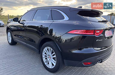 Позашляховик / Кросовер Jaguar F-Pace 2017 в 