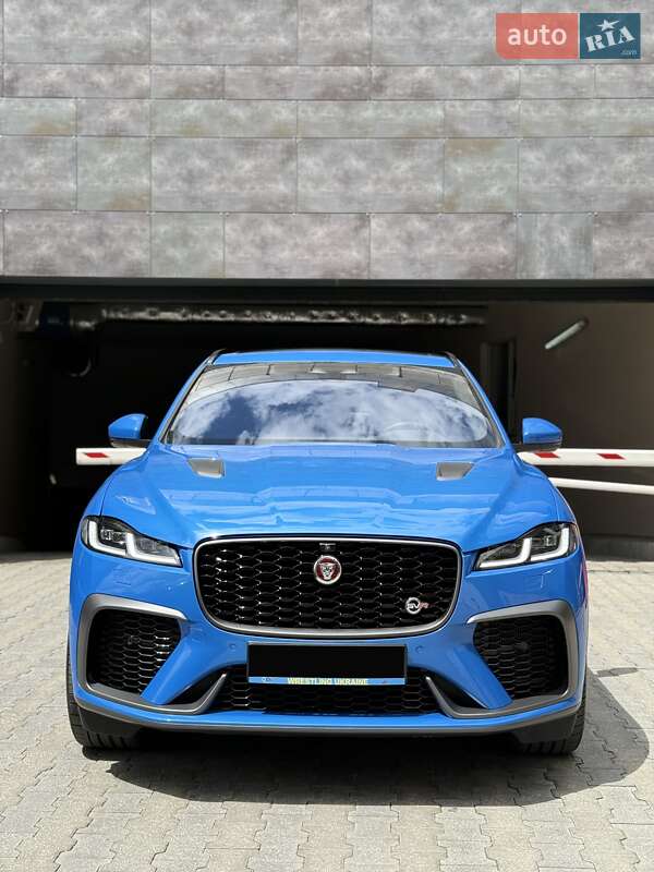 Позашляховик / Кросовер Jaguar F-Pace 2021 в Києві