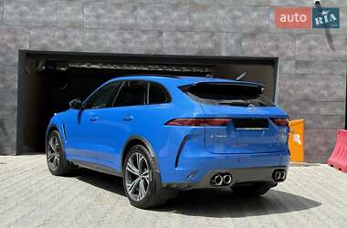 Позашляховик / Кросовер Jaguar F-Pace 2021 в 