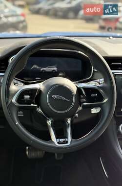 Позашляховик / Кросовер Jaguar F-Pace 2021 в 