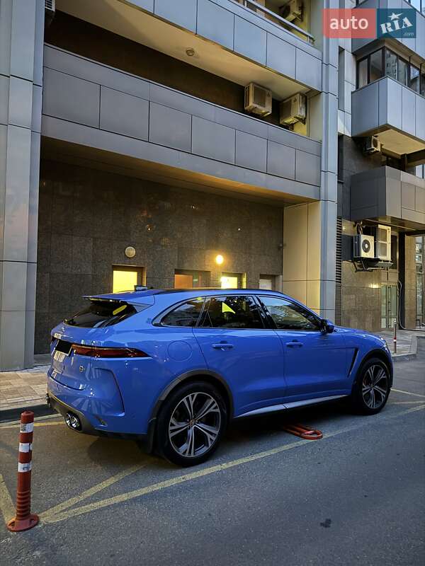 Позашляховик / Кросовер Jaguar F-Pace 2021 в Києві
