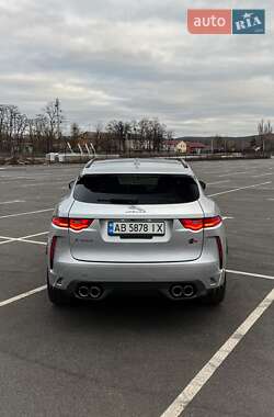 Позашляховик / Кросовер Jaguar F-Pace 2019 в 