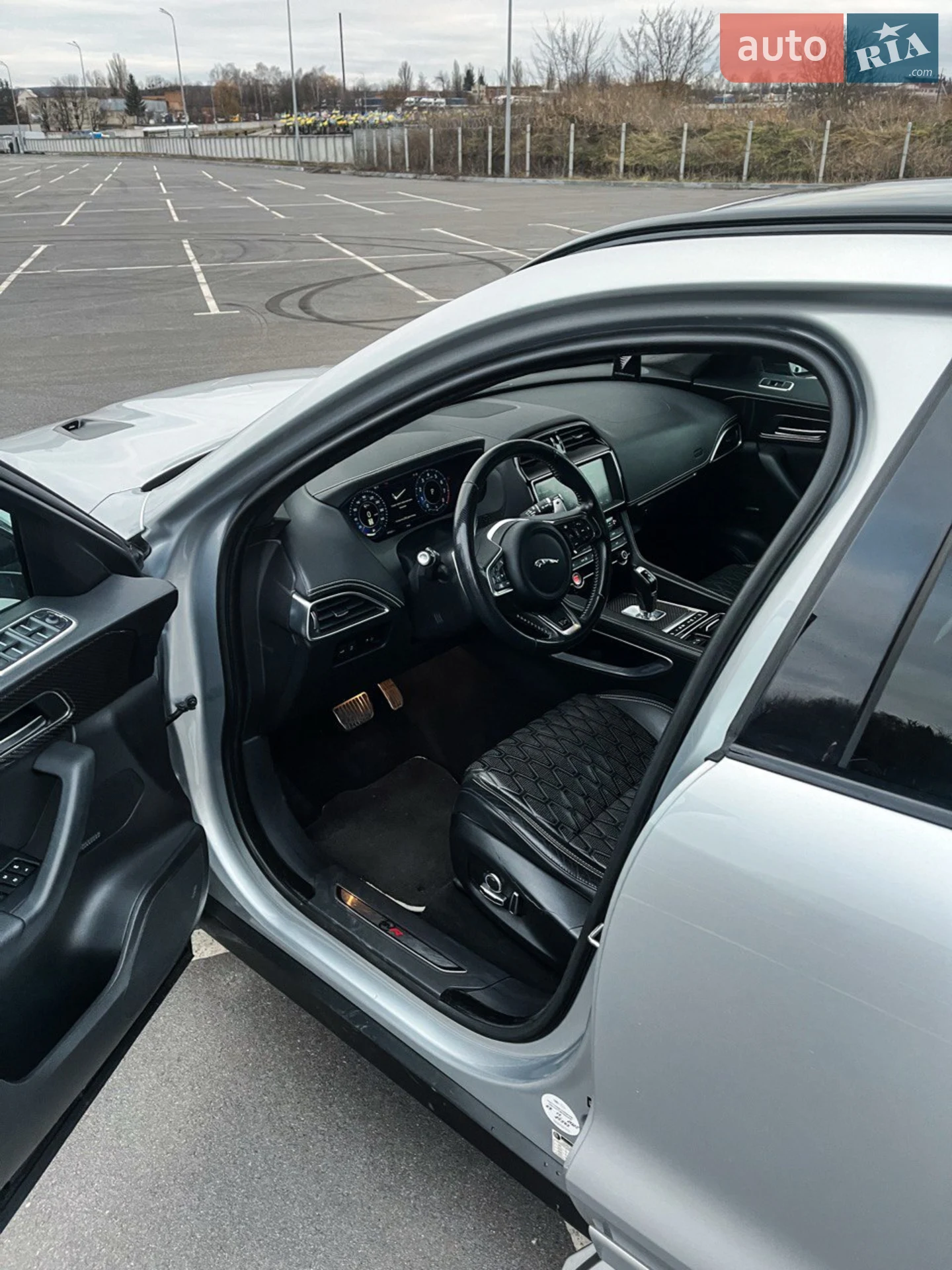 2019 Jaguar F-Pace - мініатюра 9