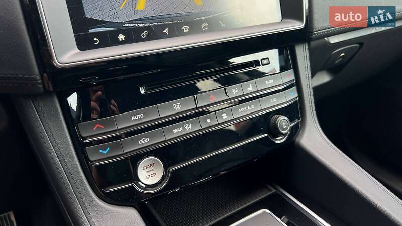 Позашляховик / Кросовер Jaguar F-Pace 2018 в Львові