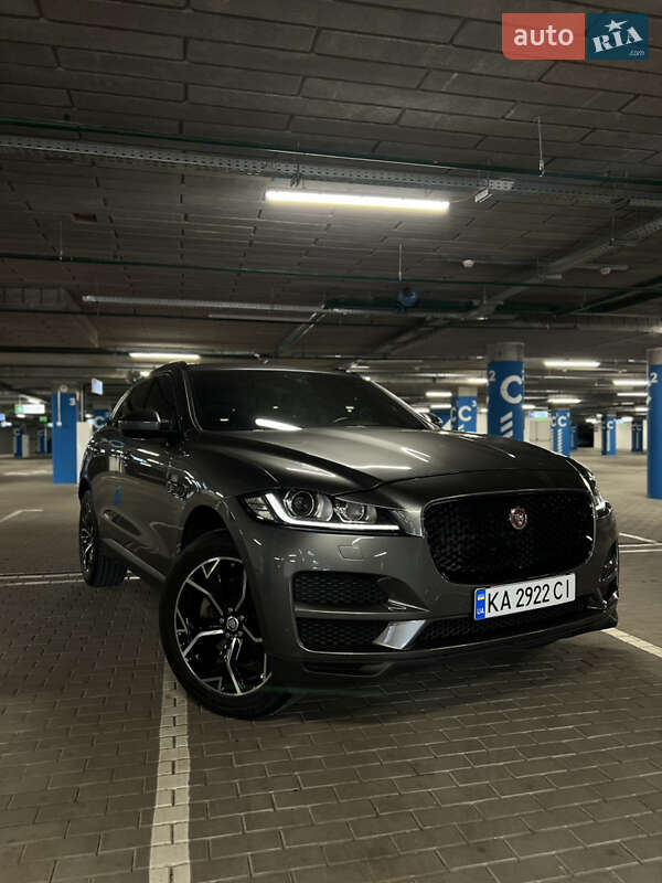 Позашляховик / Кросовер Jaguar F-Pace 2016 в Києві