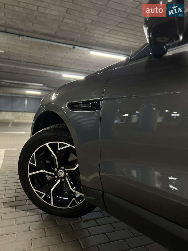 Позашляховик / Кросовер Jaguar F-Pace 2016 в Києві