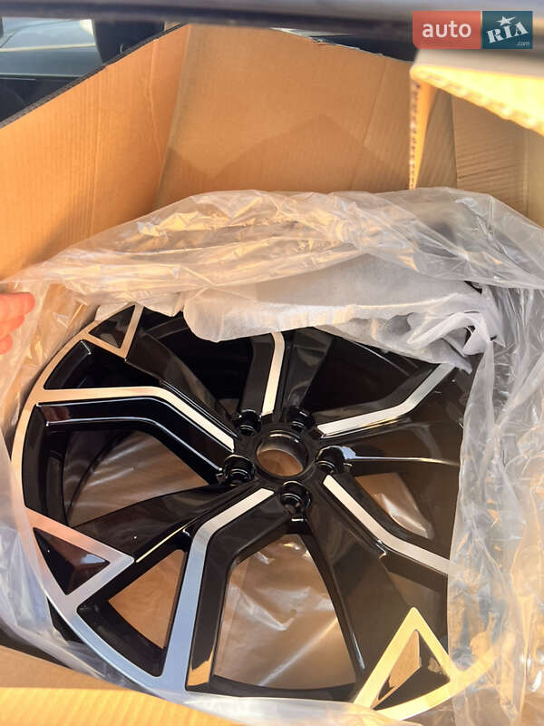 Позашляховик / Кросовер Jaguar F-Pace 2016 в Києві