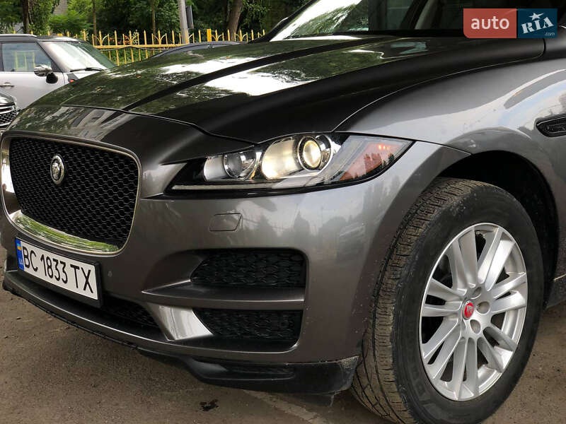 Внедорожник / Кроссовер Jaguar F-Pace 2019 в Львове