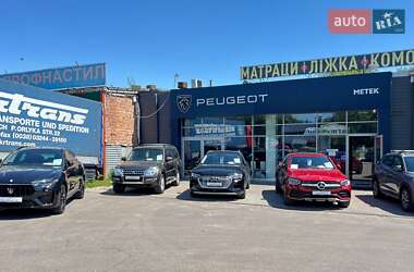 Внедорожник / Кроссовер Jaguar F-Pace 2018 в 