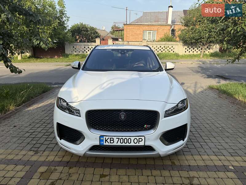 Jaguar F-Pace 2017