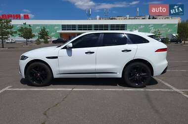 Позашляховик / Кросовер Jaguar F-Pace 2016 в 