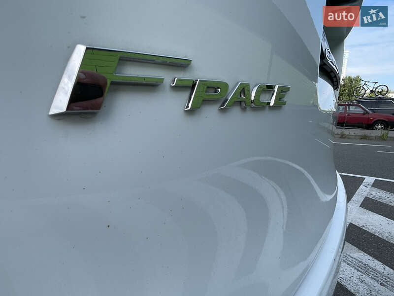 Внедорожник / Кроссовер Jaguar F-Pace 2020 в Киеве