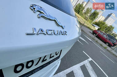 Позашляховик / Кросовер Jaguar F-Pace 2020 в 
