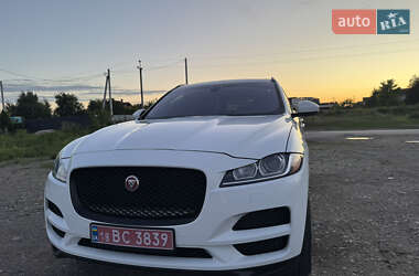Внедорожник / Кроссовер Jaguar F-Pace 2018 в 