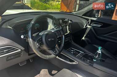 Внедорожник / Кроссовер Jaguar F-Pace 2016 в 