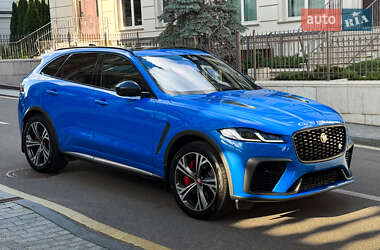Внедорожник / Кроссовер Jaguar F-Pace 2021 в 