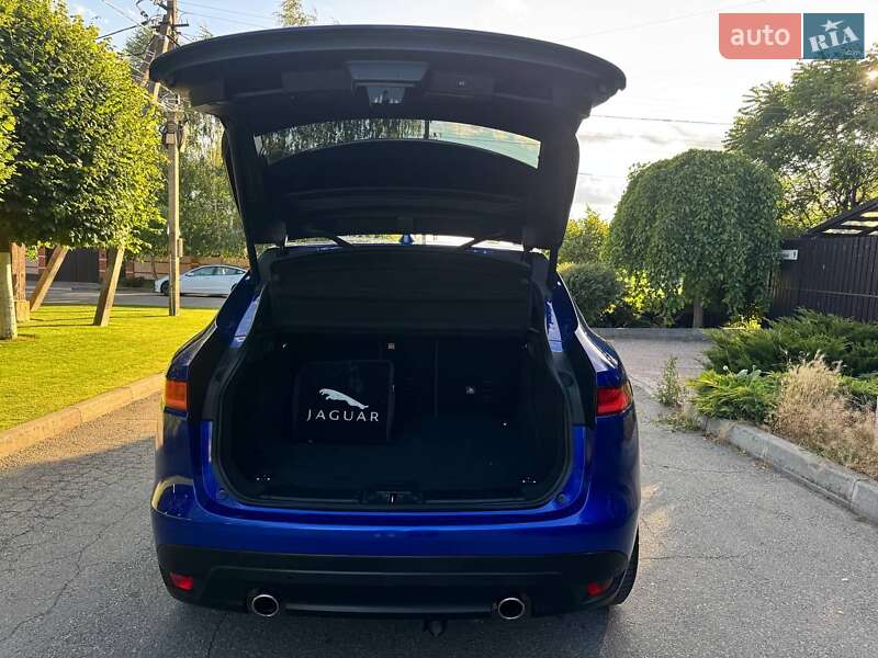 Позашляховик / Кросовер Jaguar F-Pace 2018 в Дніпрі фото 14 Позашляховик / Кросовер Jaguar F-Pace 2018 в Дніпрі