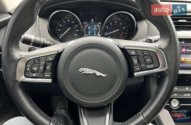 Позашляховик / Кросовер Jaguar F-Pace 2018 в 