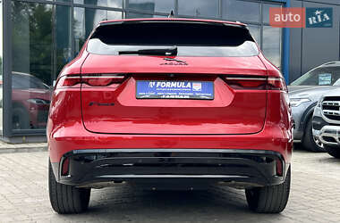 Внедорожник / Кроссовер Jaguar F-Pace 2021 в 