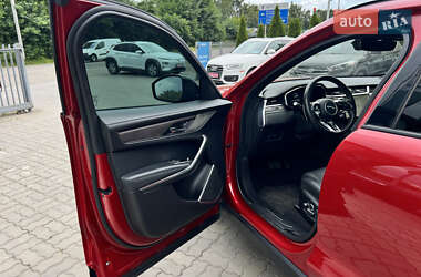 Внедорожник / Кроссовер Jaguar F-Pace 2021 в 