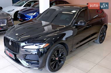 Внедорожник / Кроссовер Jaguar F-Pace 2021 в 