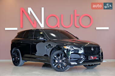 Внедорожник / Кроссовер Jaguar F-Pace 2021 в 