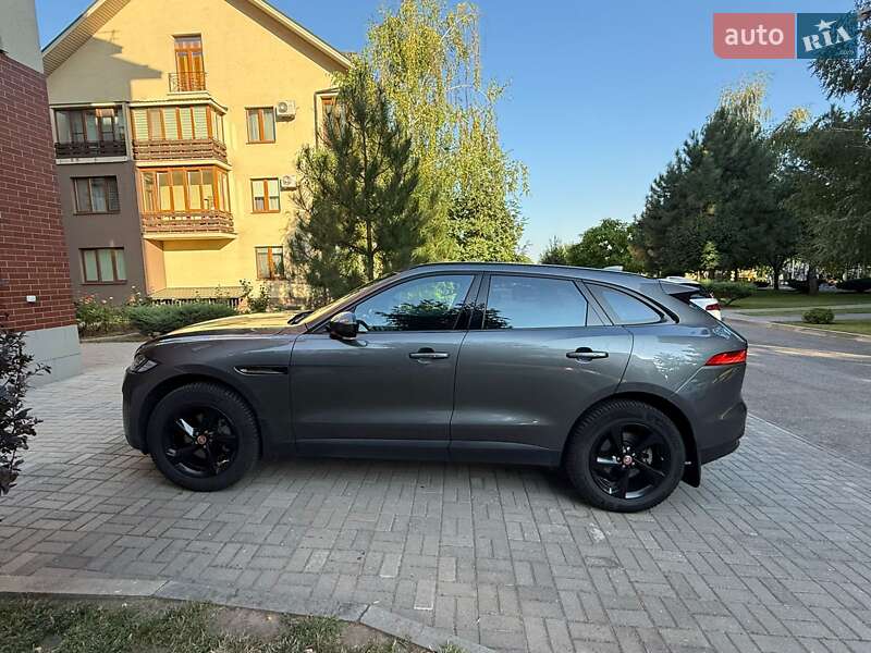 Внедорожник / Кроссовер Jaguar F-Pace 2016 в Запорожье