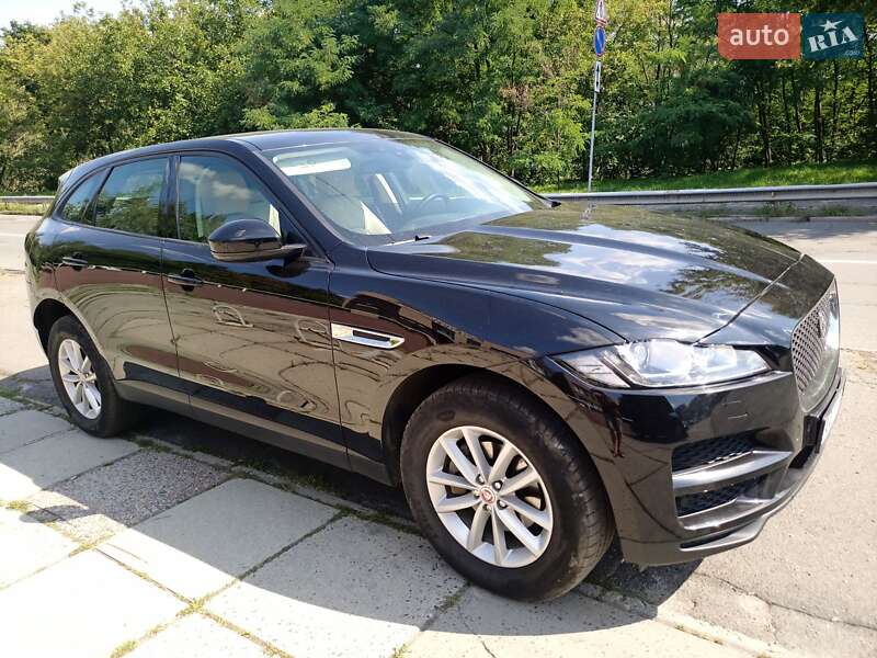 Jaguar F-Pace 2017