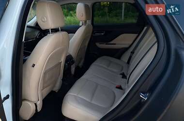Внедорожник / Кроссовер Jaguar F-Pace 2017 в 