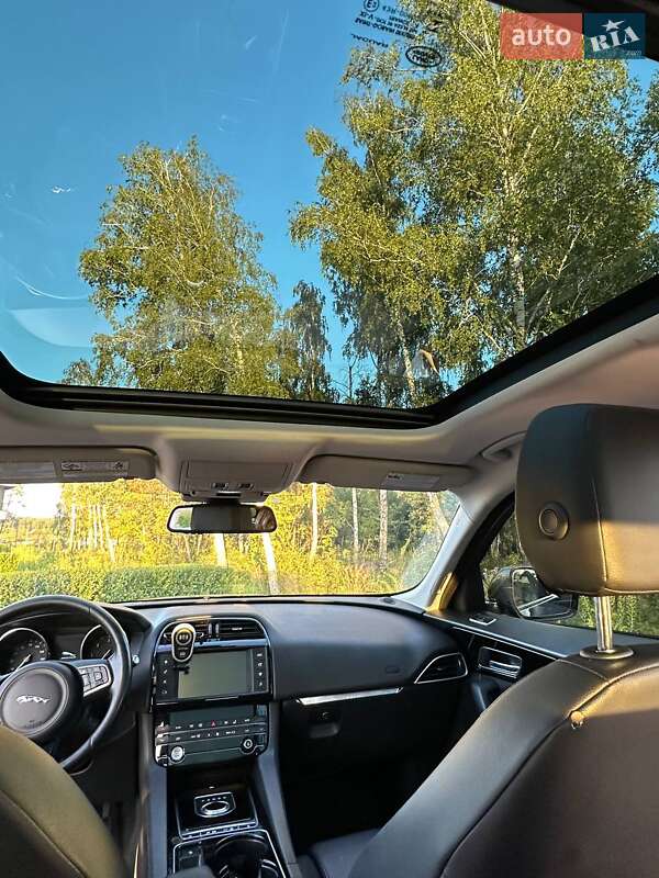 Позашляховик / Кросовер Jaguar F-Pace 2017 в Ірпені фото 24 Позашляховик / Кросовер Jaguar F-Pace 2017 в Ірпені