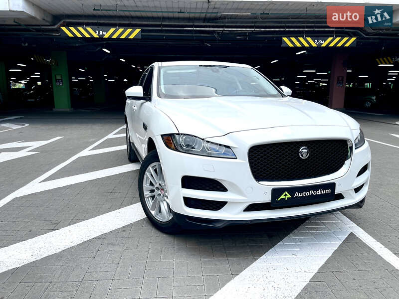 Внедорожник / Кроссовер Jaguar F-Pace 2019 в Киеве