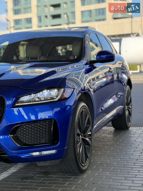 Позашляховик / Кросовер Jaguar F-Pace 2018 в Дніпрі