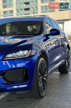 Внедорожник / Кроссовер Jaguar F-Pace 2018 в 