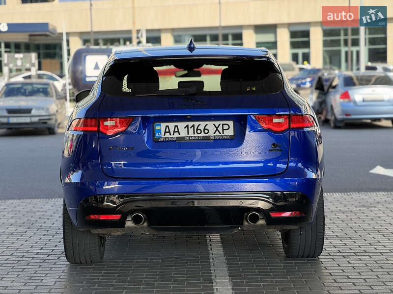 Позашляховик / Кросовер Jaguar F-Pace 2018 в Дніпрі