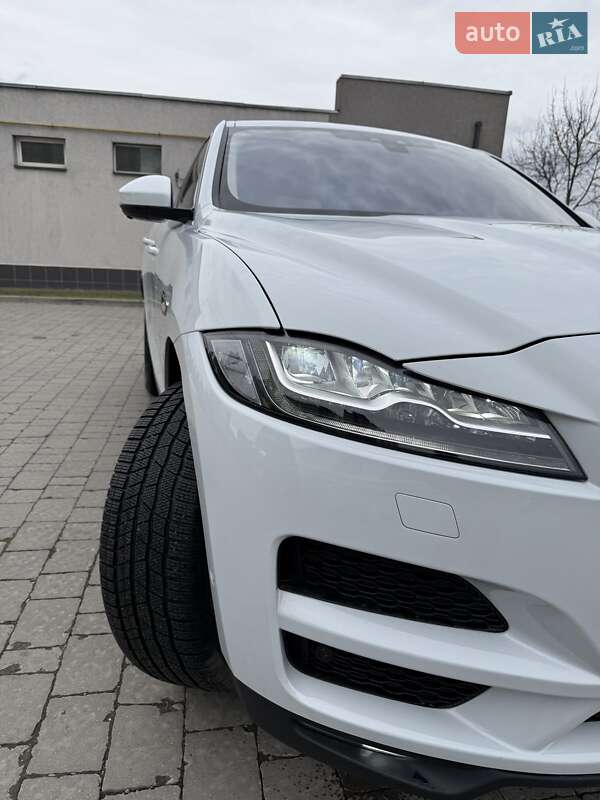 Позашляховик / Кросовер Jaguar F-Pace 2016 в Києві фото 10 Позашляховик / Кросовер Jaguar F-Pace 2016 в Києві