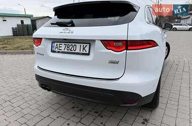 Позашляховик / Кросовер Jaguar F-Pace 2016 в 