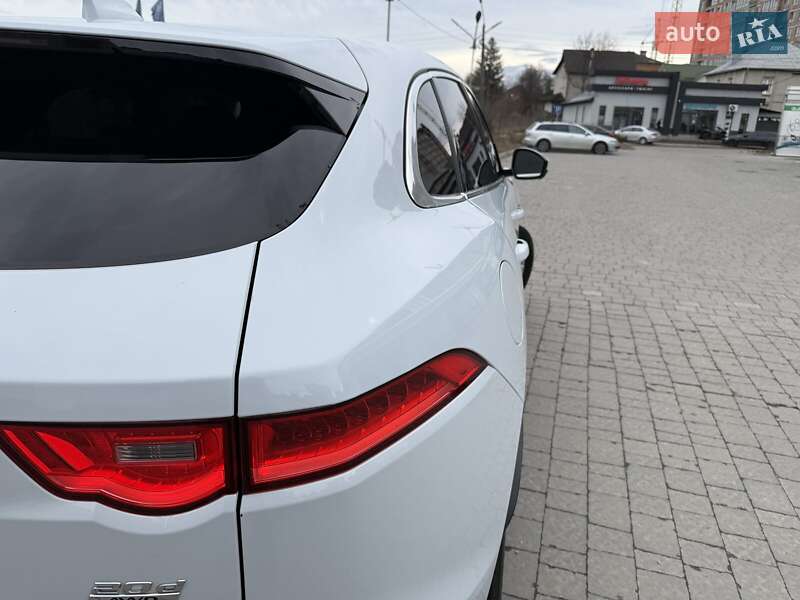 Позашляховик / Кросовер Jaguar F-Pace 2016 в Києві фото 19 Позашляховик / Кросовер Jaguar F-Pace 2016 в Києві