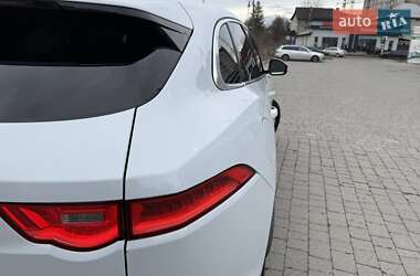 Позашляховик / Кросовер Jaguar F-Pace 2016 в 