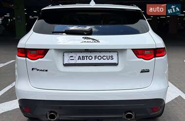 Внедорожник / Кроссовер Jaguar F-Pace 2018 в 